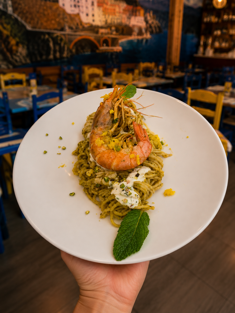 Spaghetti alla Chitarra con Gamberi e Pistacchio